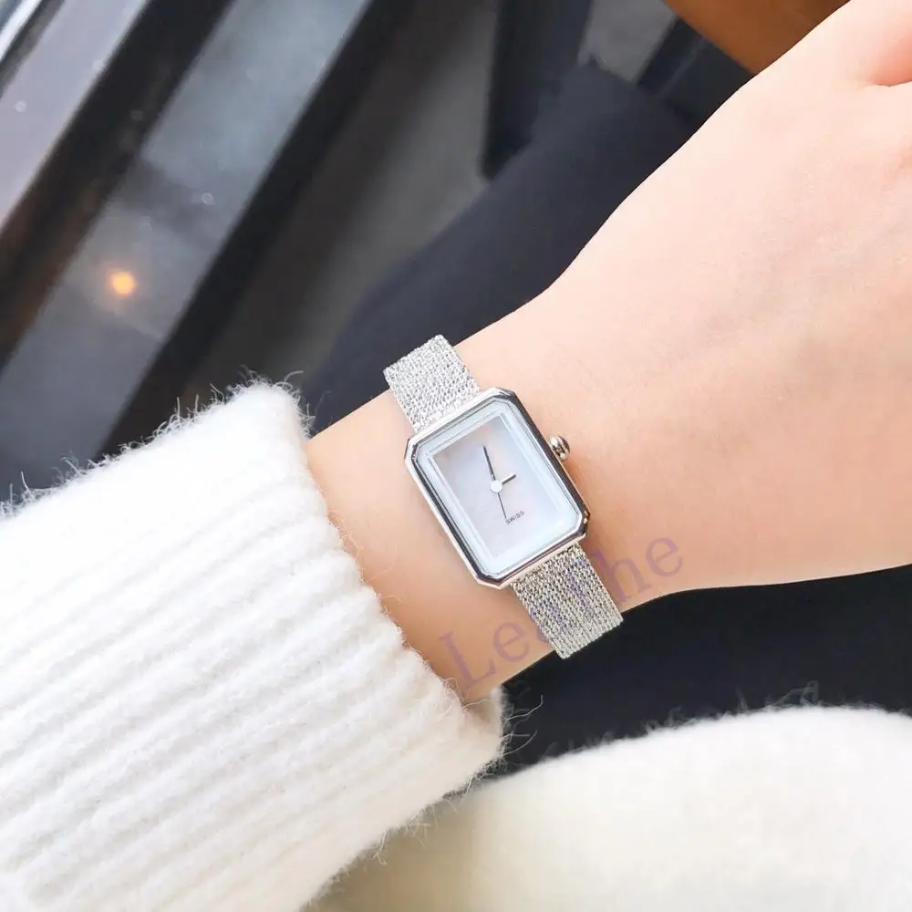 

New fashion classic men's high grade business watch waterproof watch wine barrel watch personality WATCH QUARTZ WATCH