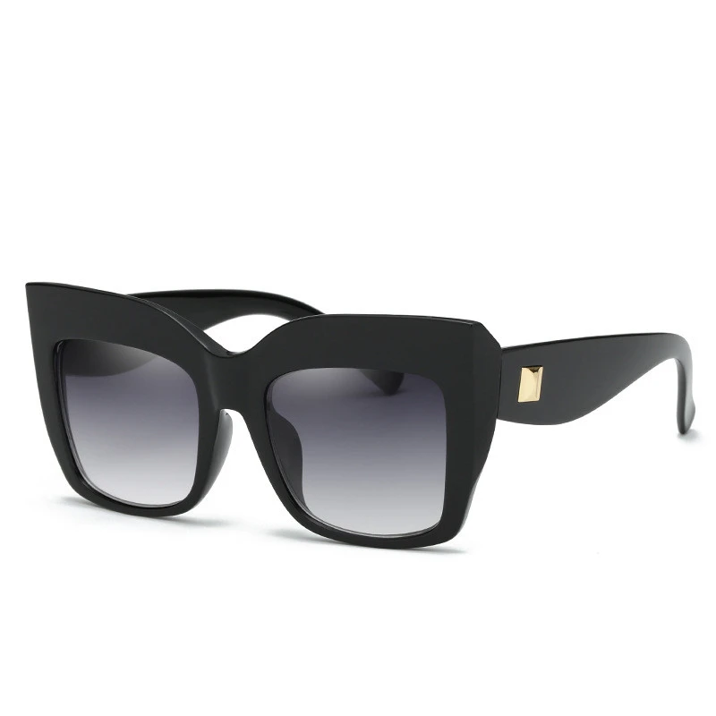 Очки солнцезащитные женские в винтажном стиле квадратные с градиентными линзами