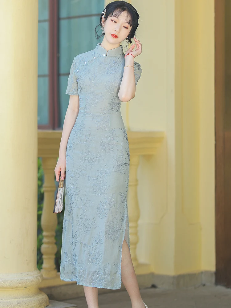 

Watch the water spot full embroidery improved cheongsam fairy