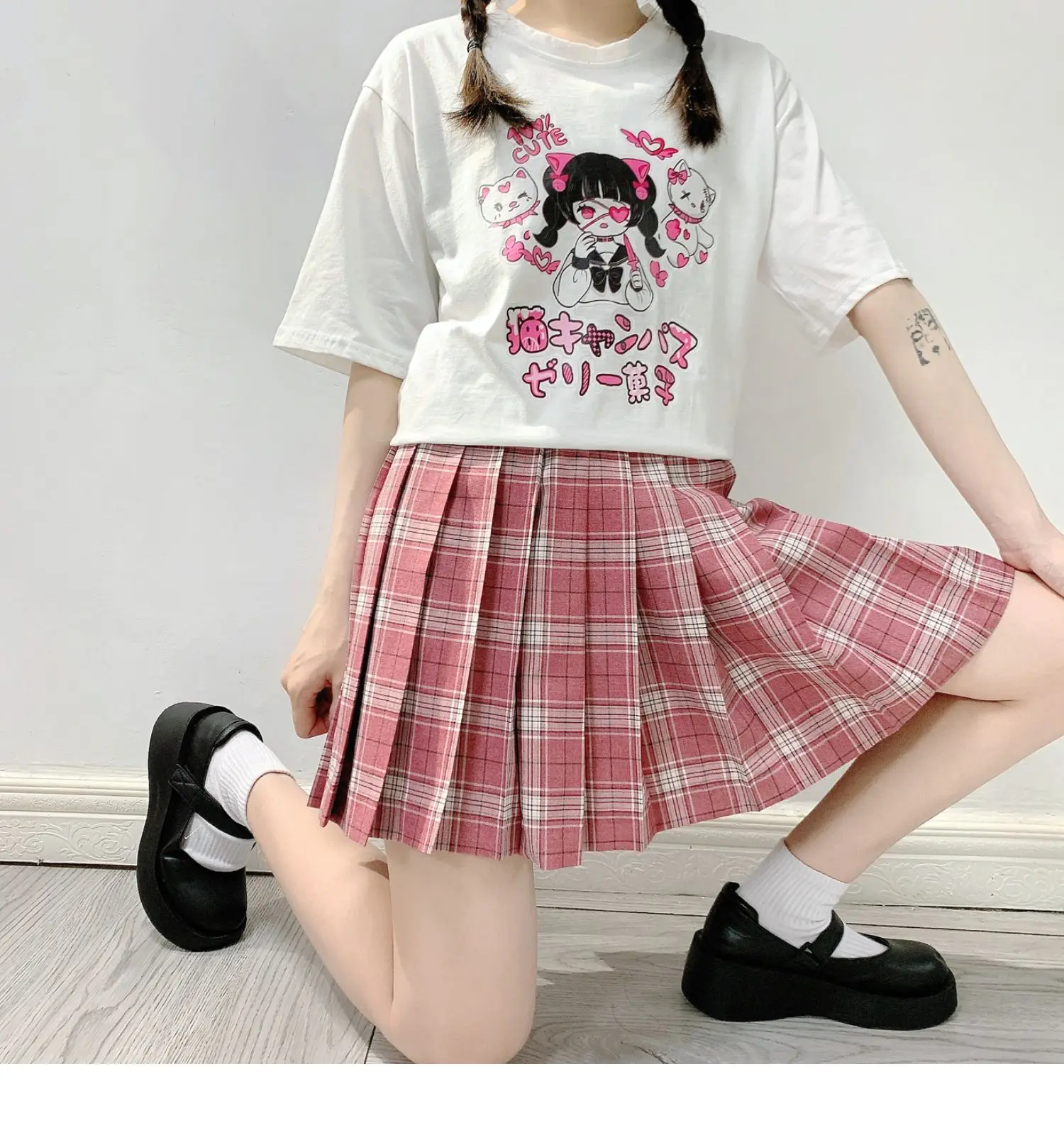 

Summer anime women's T-shirts, beautiful loose women's tops punk rock streetwear ladies gothic T-shirts, Harajuku kawaii clothes