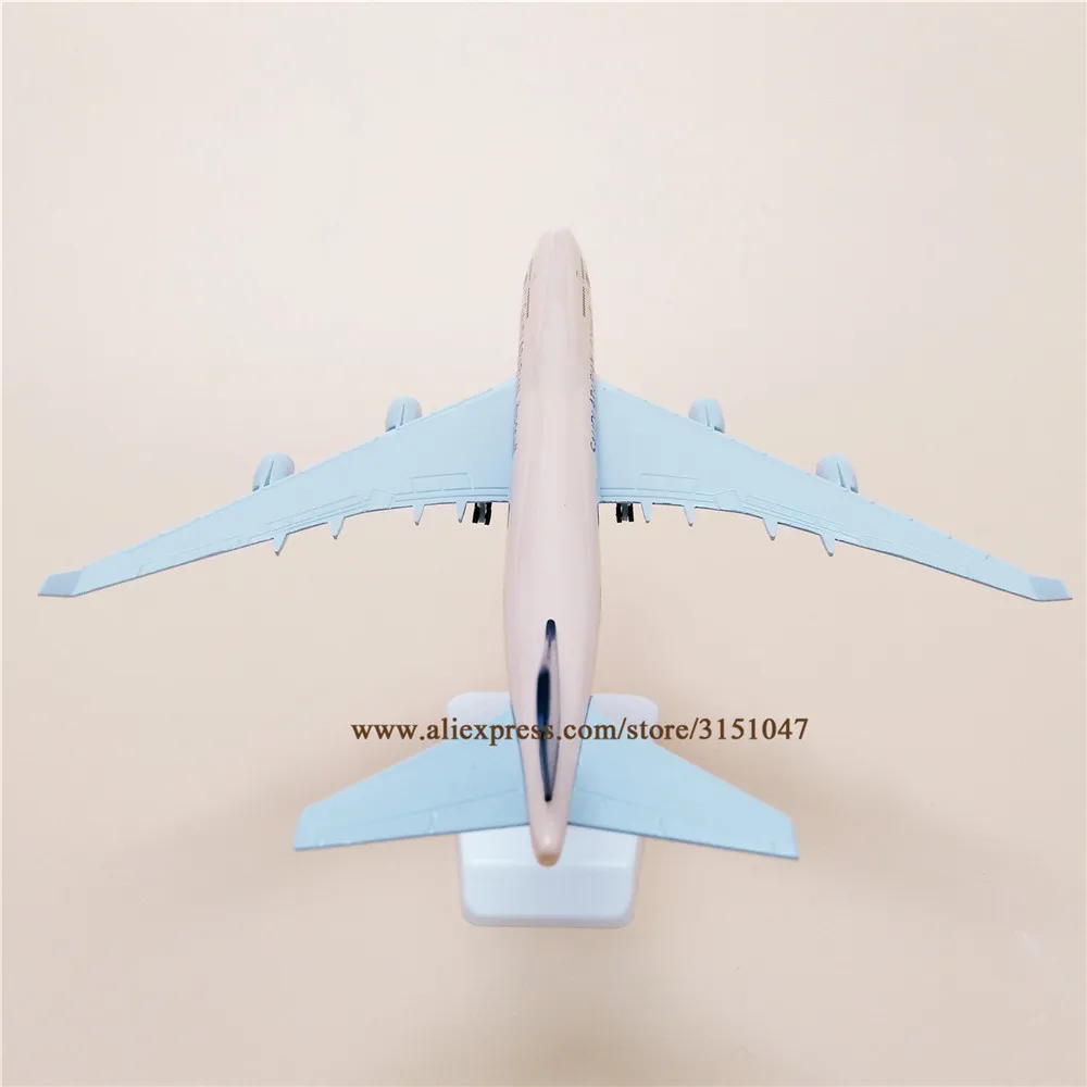 Модель самолета B747 модель из металлического сплава 20 см авиакомпании Boeing 747 |