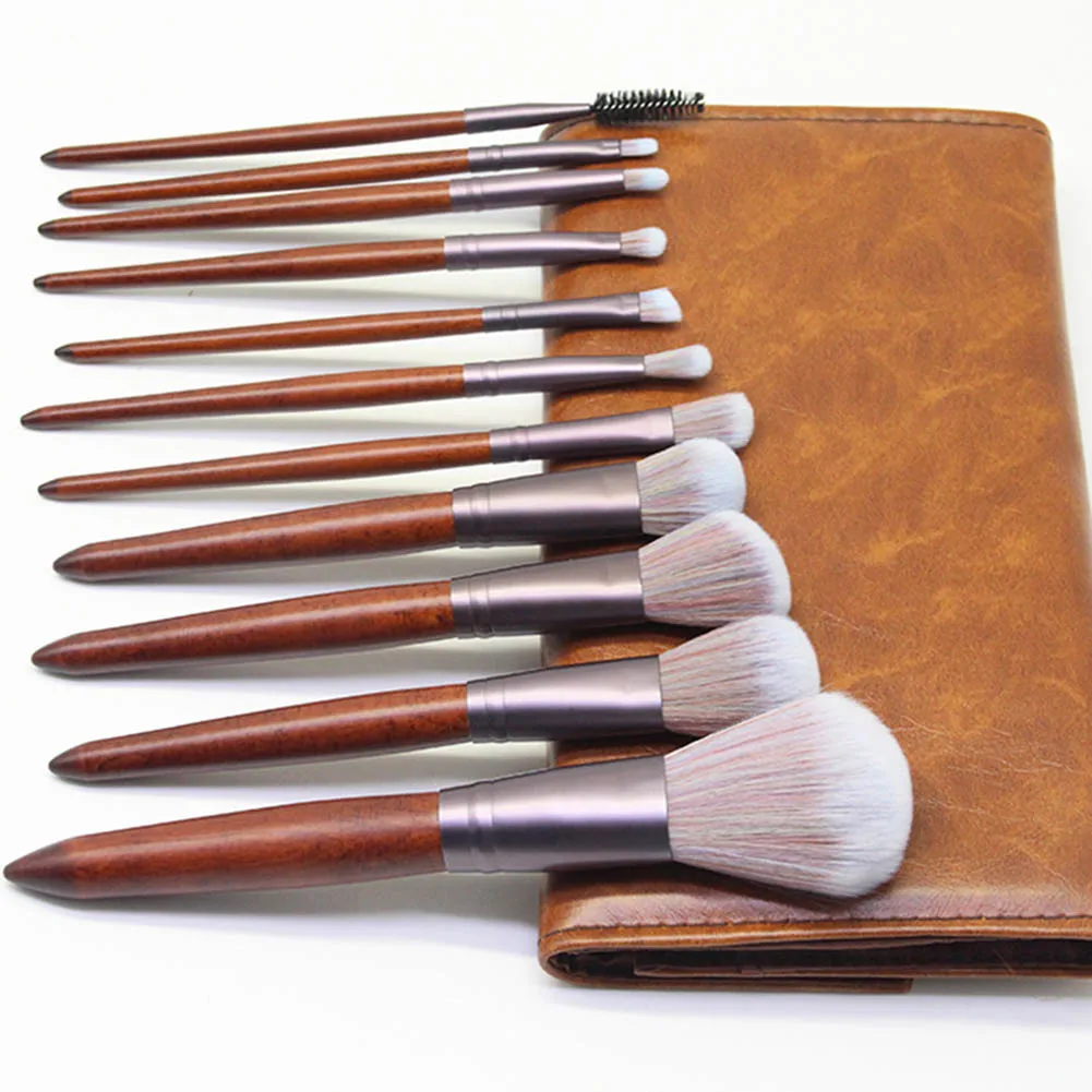 

Hot sale 11pcs Makeup Brushes Set Foundation Powder Blush Eye Shadow Lip Blend Wooden Handle Brush