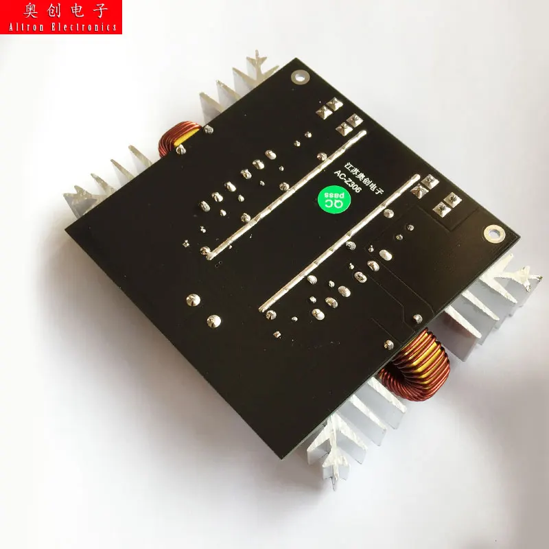 Индукционный нагревательный привод ZVS закаливающая четырехтрубчатая