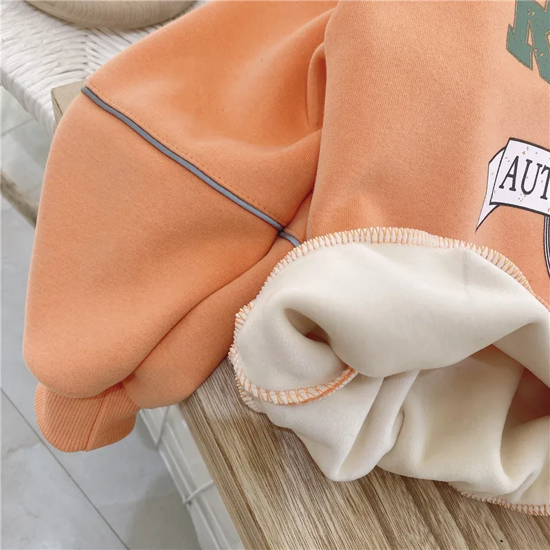 

Children's cotton padded sweater 2020 winter new Korean version for boys and girls one-piece velvet half-high collar large child