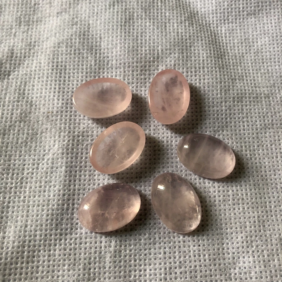 

Wholesale 5ps/lot Natural Rose Pink Quartz Bead cabochons 8x10,10x14mm 12x16mm 13x18mm 18x25mm Oval Gem stone Cabochon Ring Face