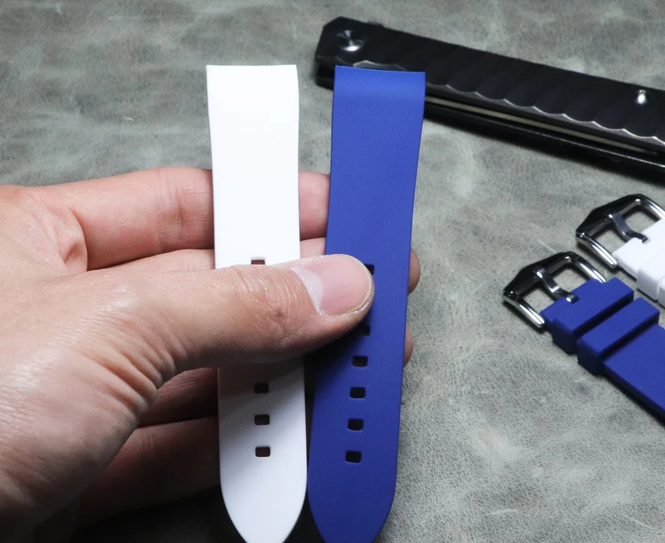 Premium-Grade Bending Strap 18 19 20 21  22mm Silicone Rubber Watchbands Waterproof Diving Wristband Bracelet Stainless Buckle