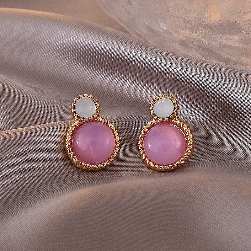 

Korean Fashion Simple Silver Needle Ear Stud Net Red Elegant Beautiful Round Earrings for Women Classic Earrings 2020