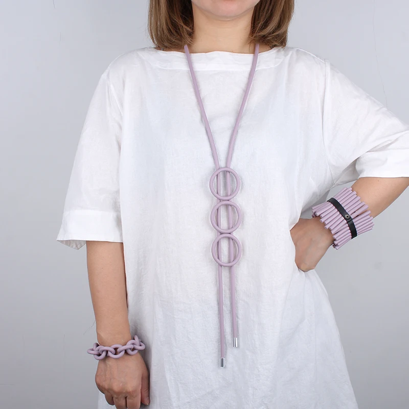 

JID Designer Purple Circle Pendant Necklaces Punk Woman Neck Chain Clothes Decoration 2021 Trend Vintage Jewelry Female Necklace