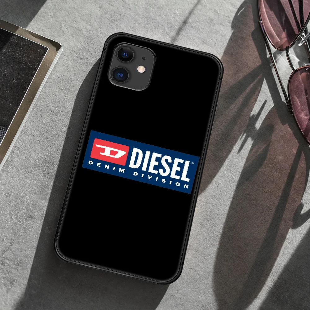 

Italian fashion brand Diesel Phone Case Cover Hull For iphone 5 5s se 2020 6 6s 7 8 12 mini plus X XS XR 11 PRO MAX black Back