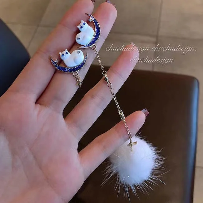 

Moon cat cute asymmetric long hair ball ear jewelry free shipping