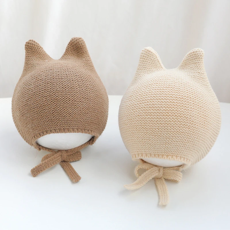 Шапка детская осенне-зимняя вязаная однотонная с ушками вязанная шапка для