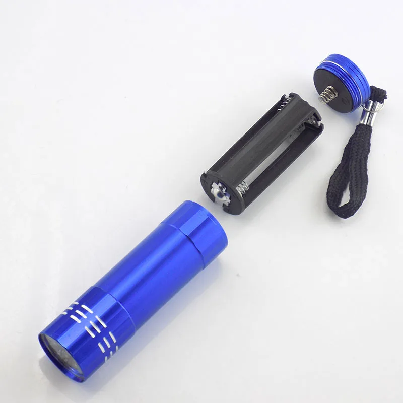 

Keychain Mini Flashlight LED Lamp Portable Flash Light Torch High Powerful Small Pocket Penlight 9 LED For Hiking Camping U27