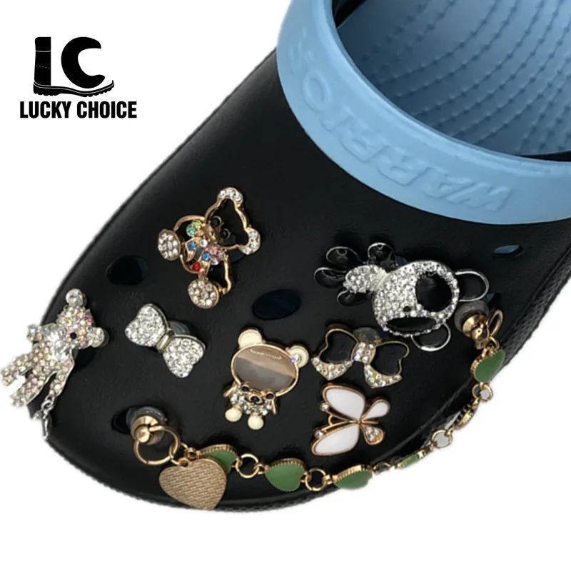 

1pc Designer Metal Shoes Charms Butterfly JIBZ Accessories Clog Button Decoration Lovely Little Bear Charm for Croc Charms Shoes
