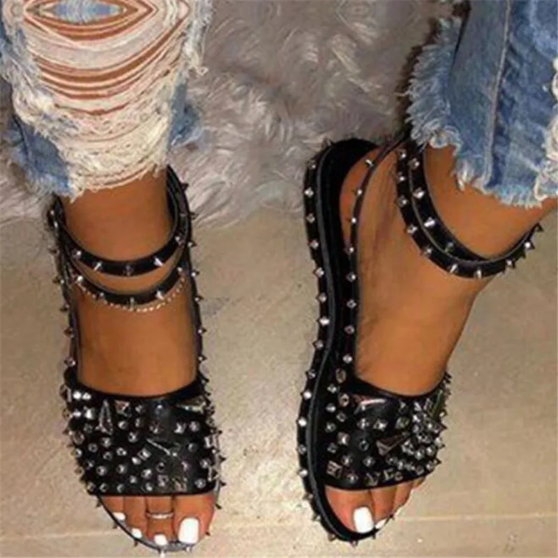 

Rivet beach shoes large size women sandals 2021 summer new fashion platform sandals womens casual slippers women's shoes slides
