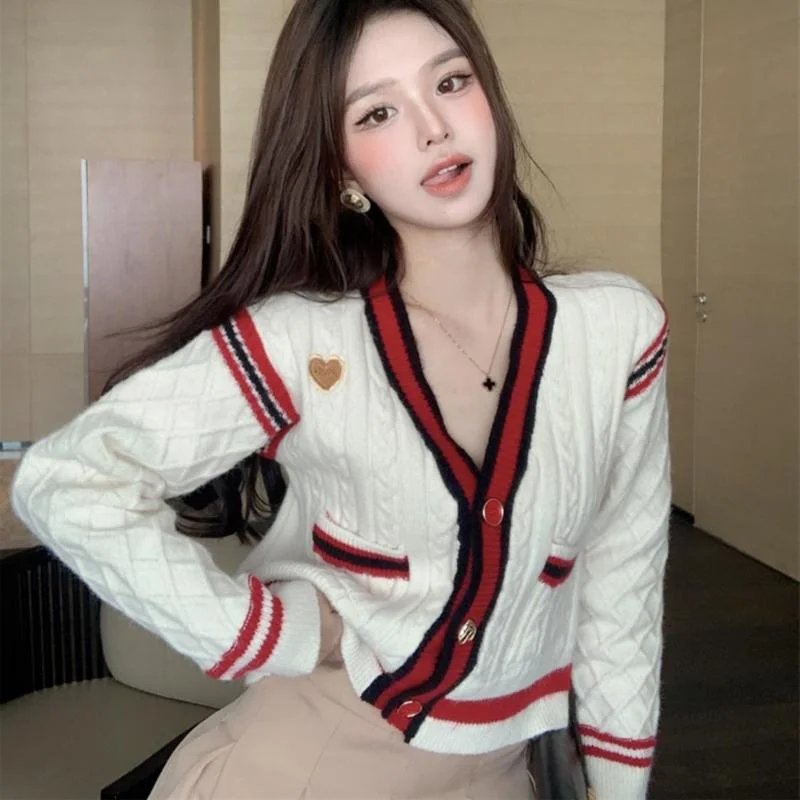 

Retro Contrast Color Sweater Women Autumn Loose V-neck White Long Sleeve Tops Sweet Twist Jumpers Fashion Knitted Cardigan