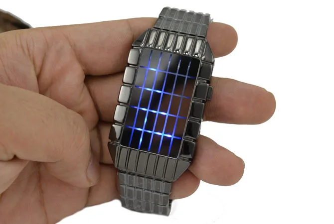 Модный дизайн светодиодный светильник с точечной матрицей часы мужские