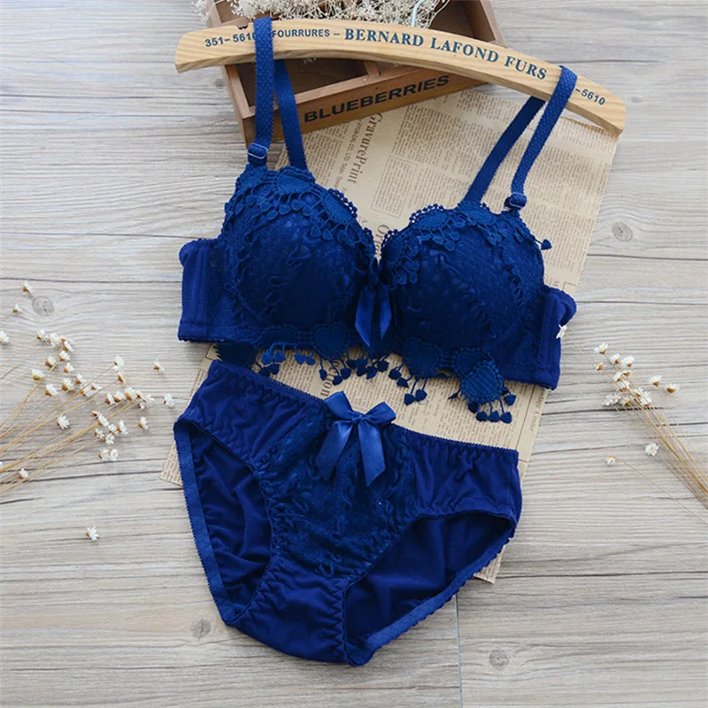 2019 Новый женский цветочный комплект нижнего белья с вышивкой сексуальный пуш ап
