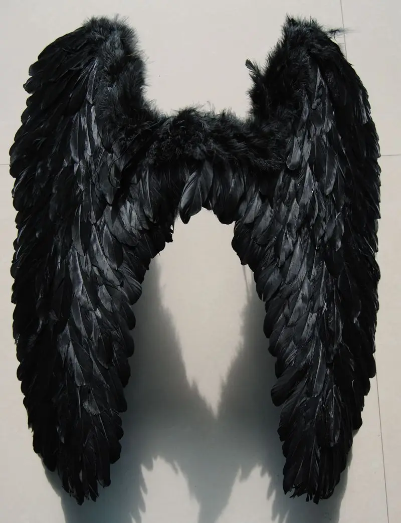 

2021 The sexy new feather cosplay wings BH Victoria feather extra large white and black wings cars party costumes