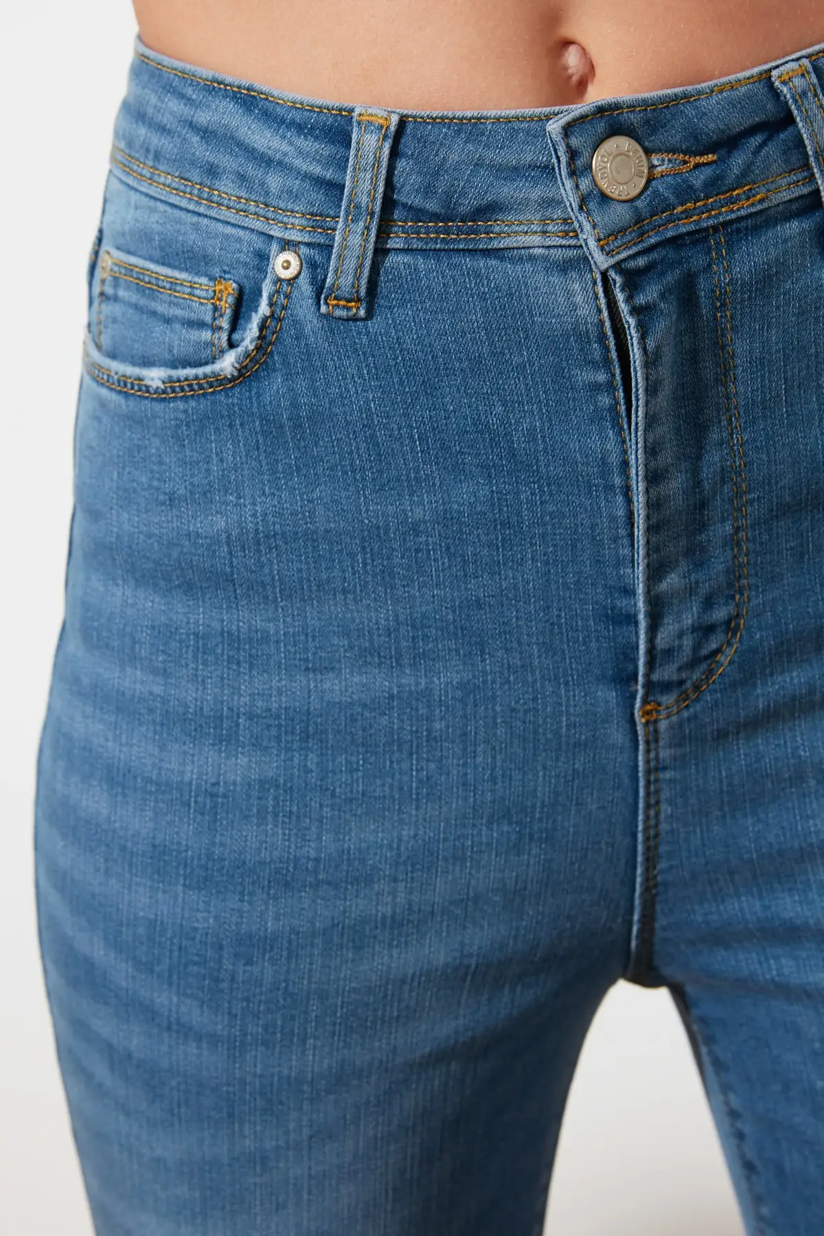 

Depleting Impact Blue High Waist Flare Jeans Women Jeans 2021 Fashion