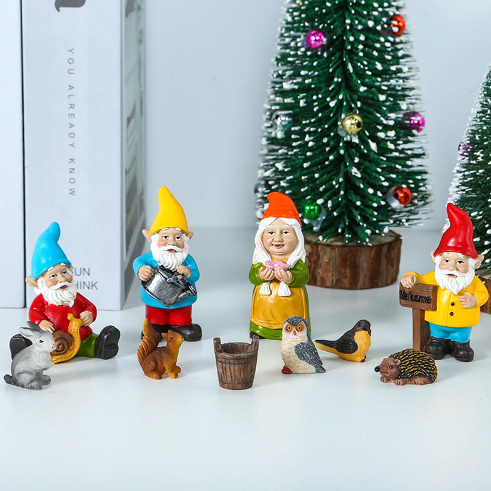 

Dwarfs Decoration Gnome Figurines Resin Realistic Fairy Garden Set for Garden Micro Landscape Decoration FBS889