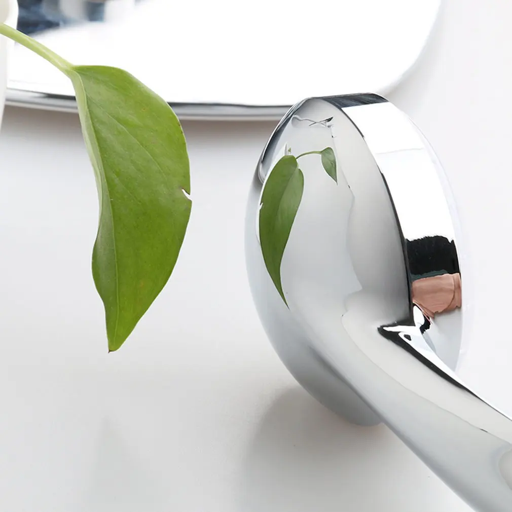 

High-Pressure Handheld Shower Head Colorful LED Light Temperature Control Bathroom High Pressure Water Saving Hand Shower Nozzle