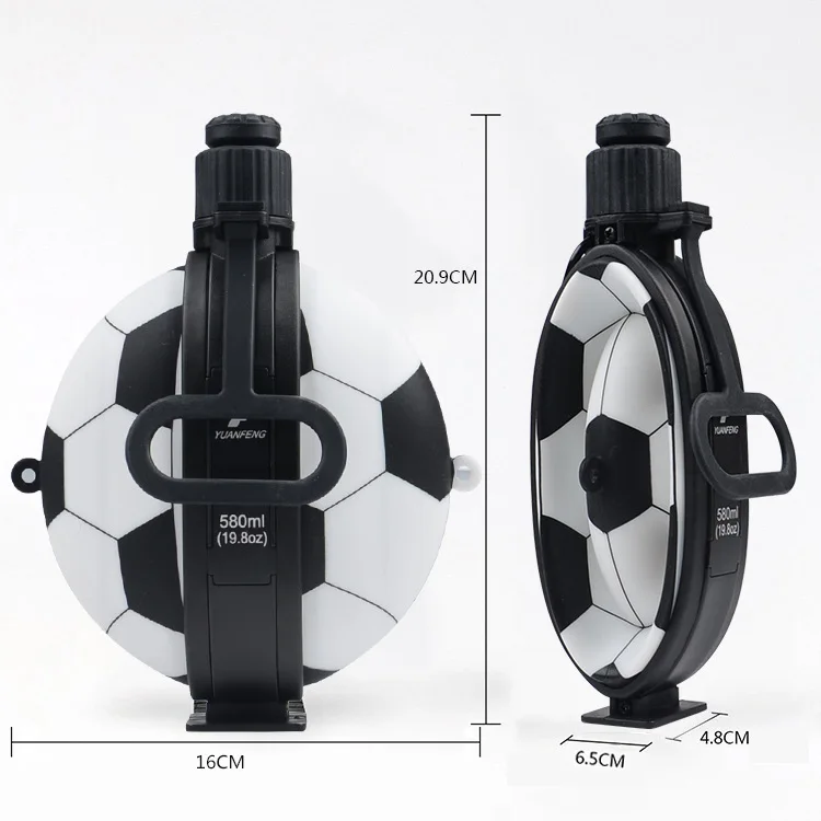 

580ml Creative Outdoor Sports kettle Football Silicone kettles Folding bottle Portable Drop-proof Leak-proof Silica gel Cup Gift