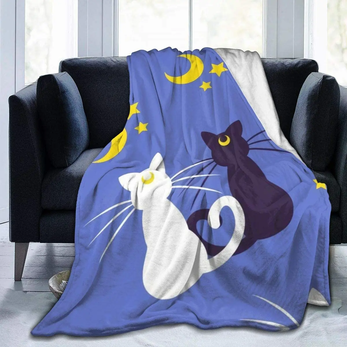 

Cute Kitties Moon Fleece Throw Blanket Soft Light Weight Blanket for Bed Couch Living Room Suitable for All Season Travelling