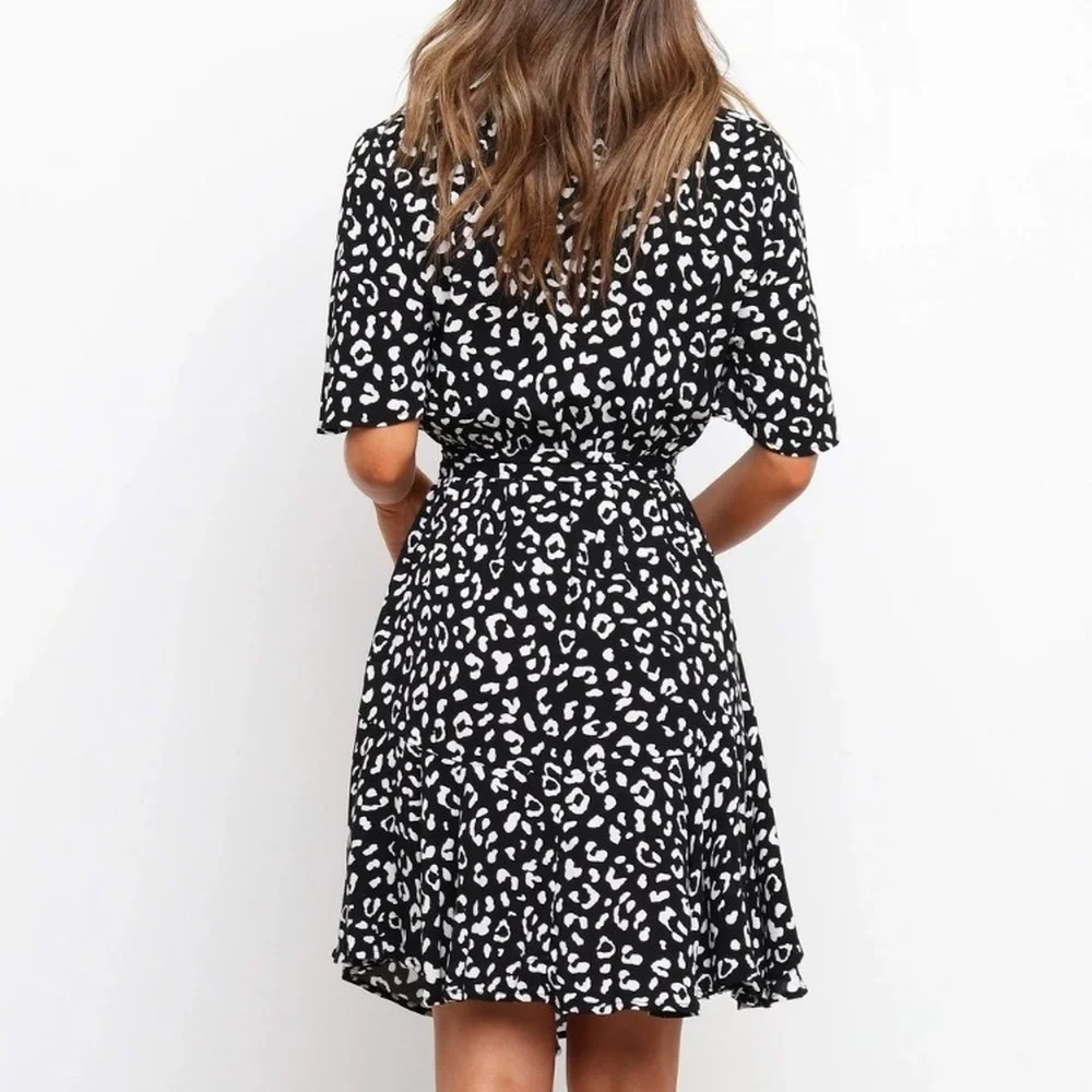 

Donsignet Fashion Women's Dress New Summer Casual V-neck Leopard Print Sexy Waist Ruffled Short-sleeved Dress Women's Clothing