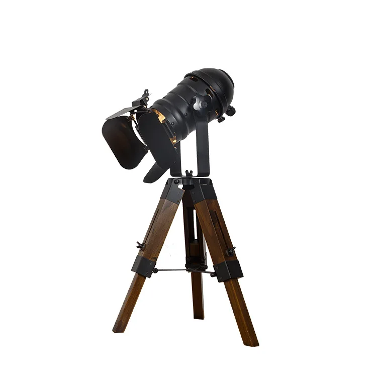 Настольная лампа в стиле ретро с черной железной крышкой декоративный