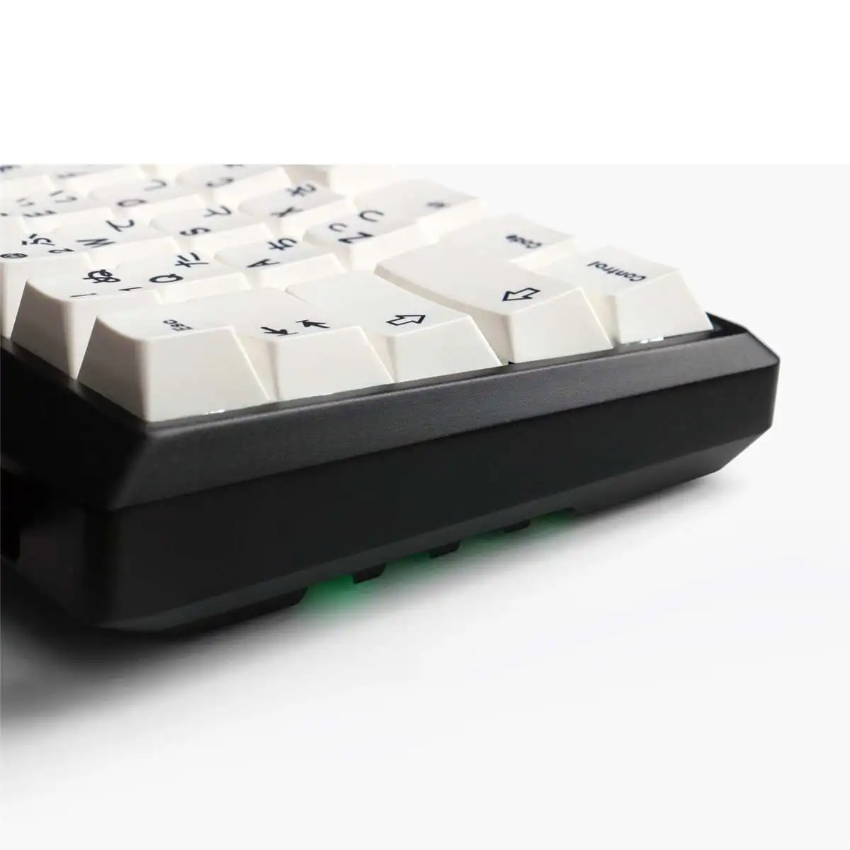 Shark60 Mechanical Keyboard Shell Anodized CNC Metal Keyboard Base for 60% DIY Customized Mechanical Keyboards
