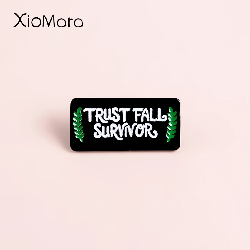 Trust Fall Survivor эмалированные булавки Компания команда здание доверие игра