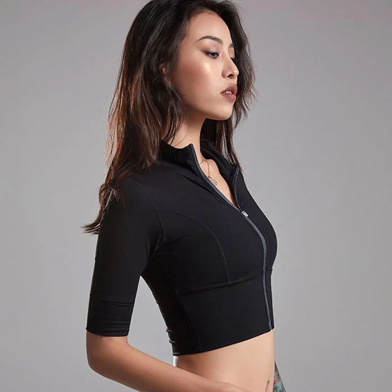 Женский укороченный топ Zhangyunuo на молнии для йоги с полурукавами занятий спортом