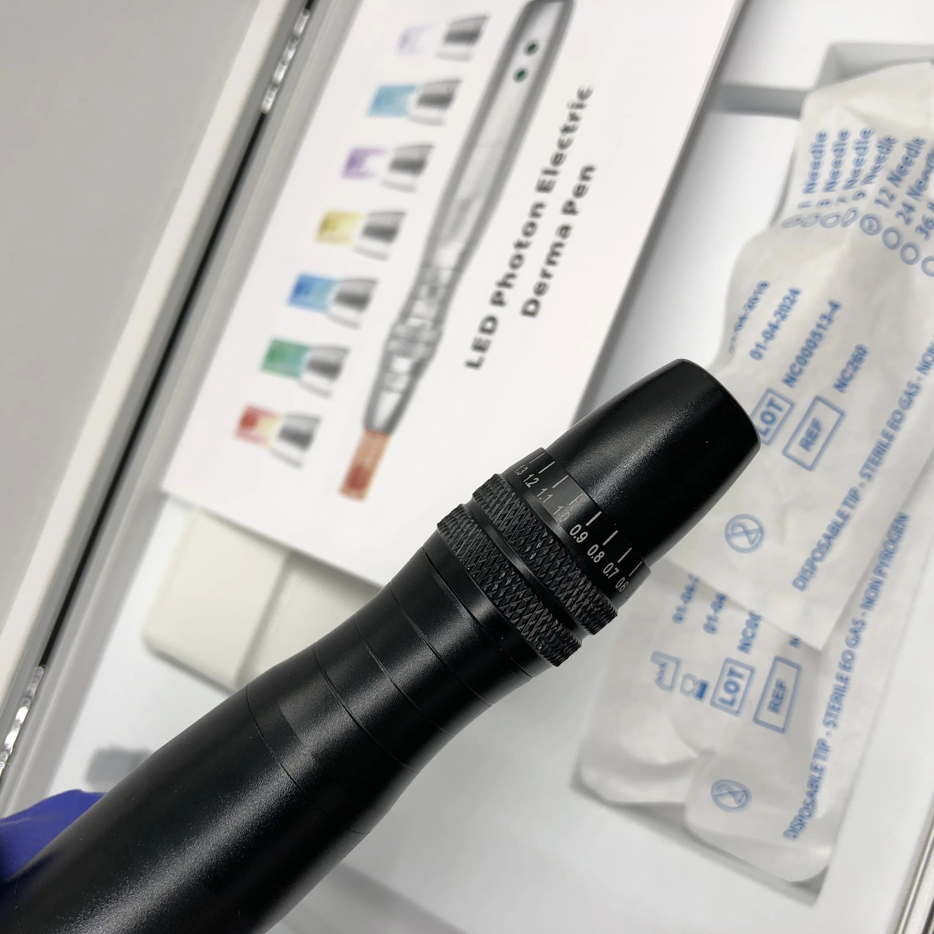 7 Color LED Light pen BB Cream Glow Treatment Machine Kit For Serum Remove Acne Scar Reduce Stretch Marks Collocation |