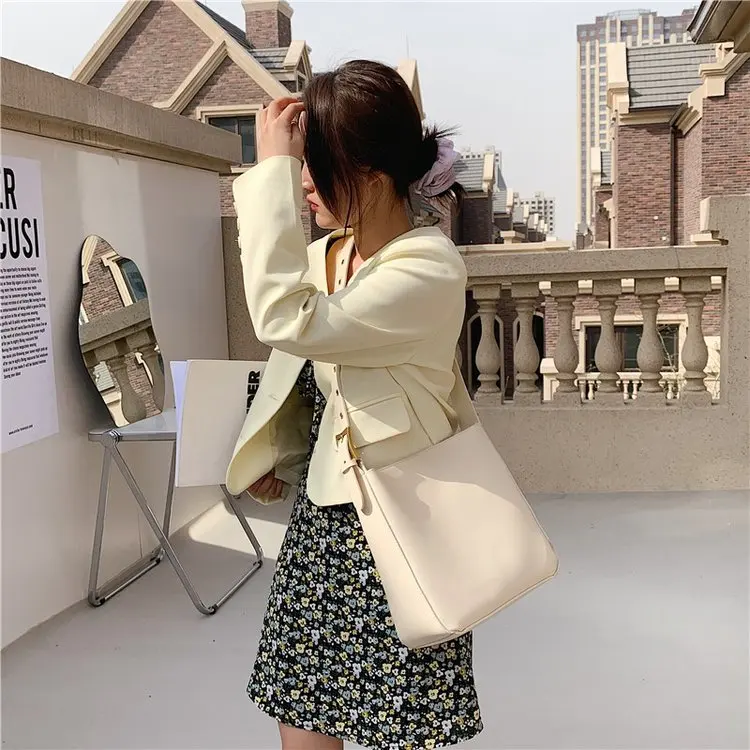 

Vintage PU Leather Shoulder Bucket Bags for Women 2021 New Fashion Branded Crossbody Hand Bag Lady Trending Handbags and Purses