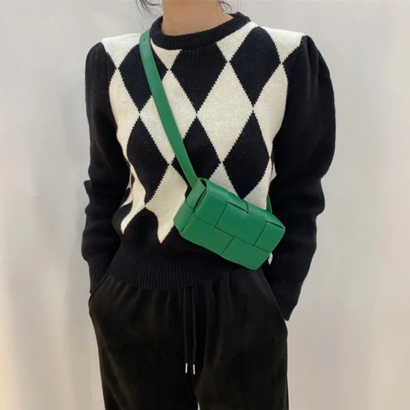 

2021 Women Autumn Winter Sweaters Knitted Color Blocking Vintage Checkered Pullovers Fashionable Short Tops