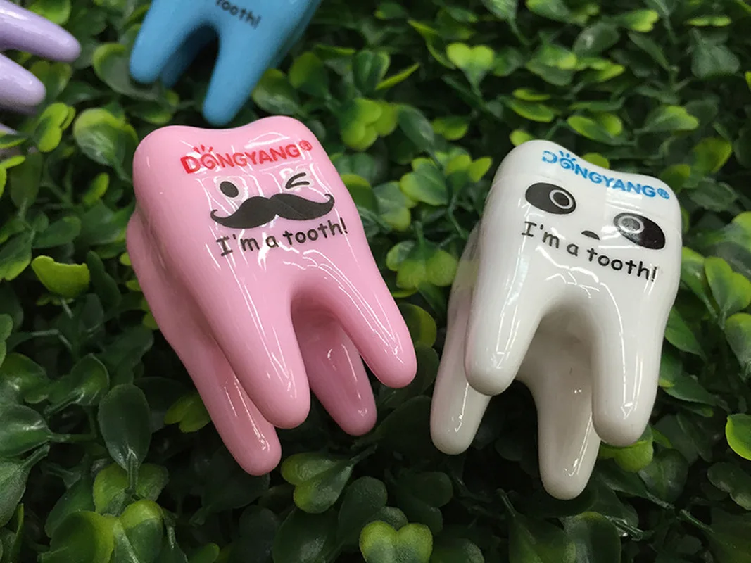 Точилка для карандашей в стиле зубьев 1 шт. необычная эмоциональная пластиковая