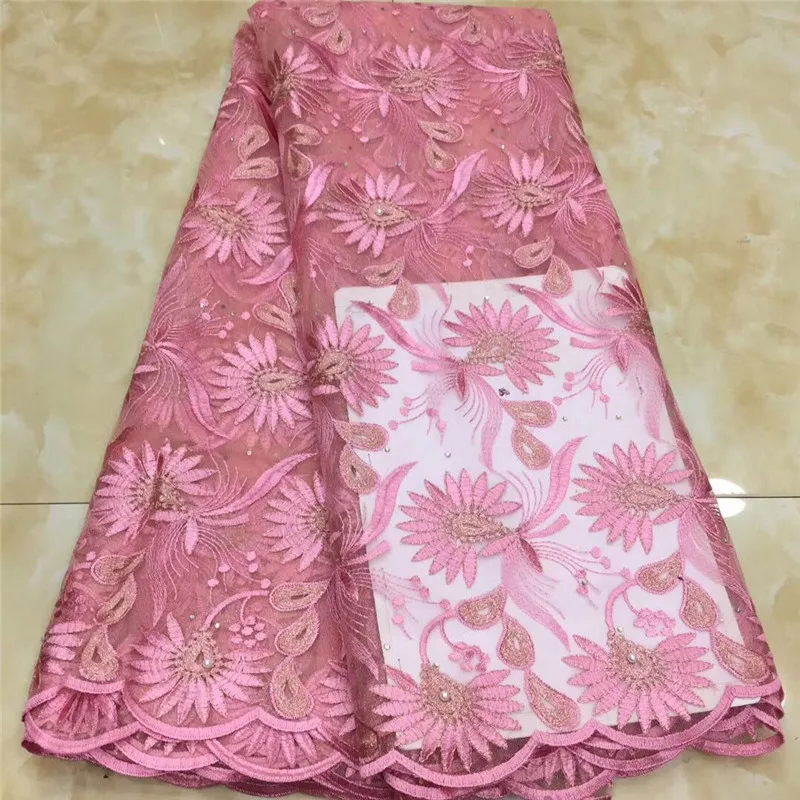 Высокое качество 3d Французский кружевной ткани аппликация камень бусы Белый