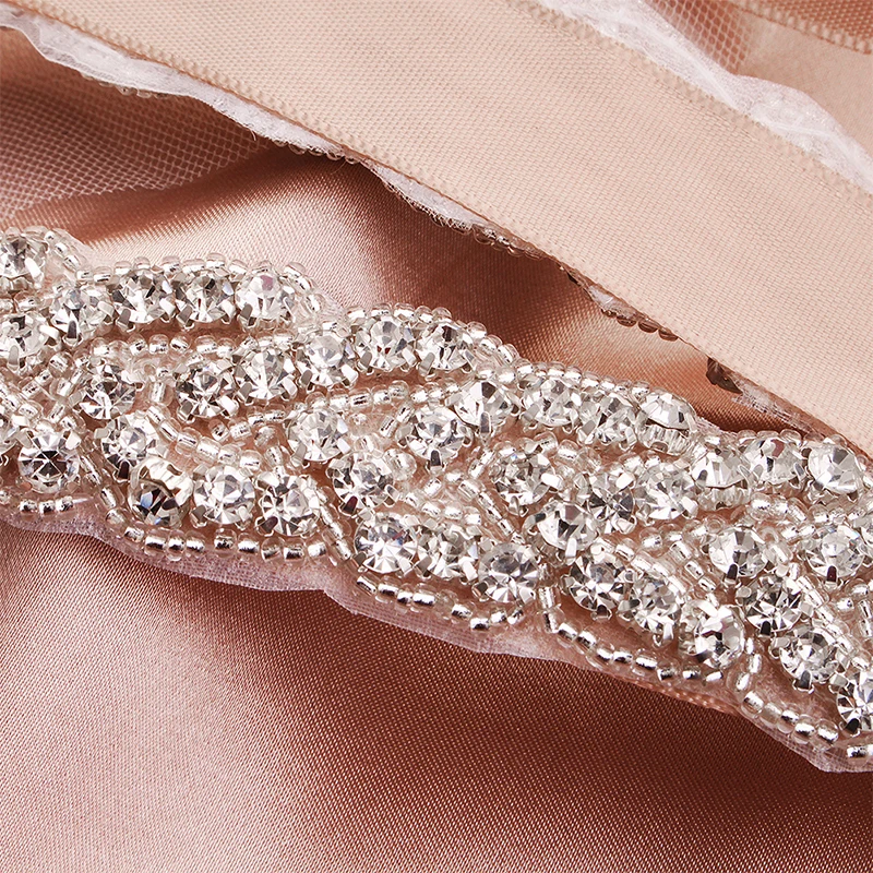 Женский свадебный пояс Miallo серебряный с австрийскими цветами и кристаллами для