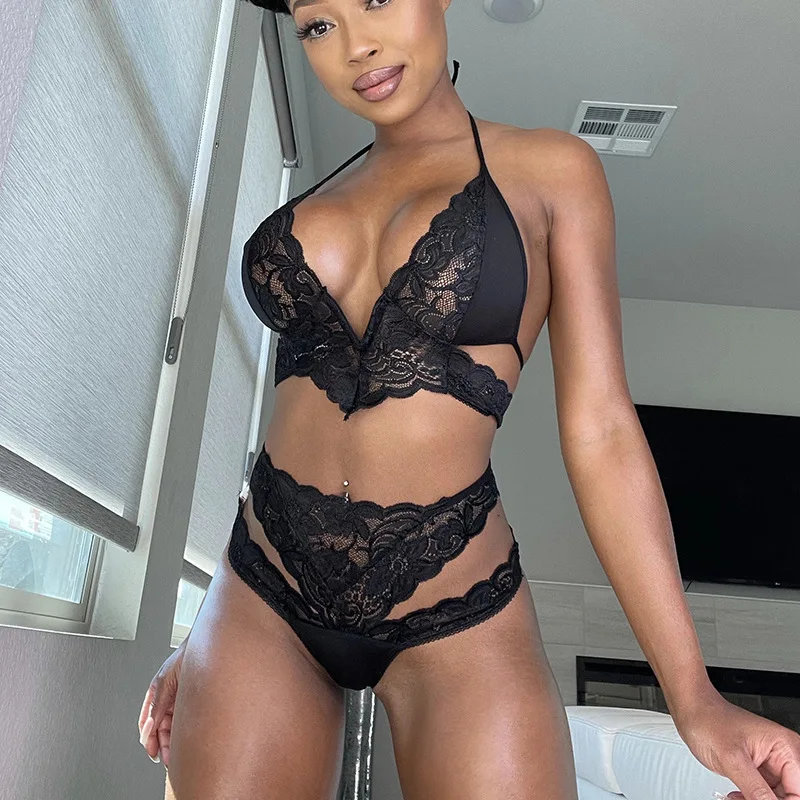 

Комплект женского сексуального нижнего белья, кружевной бюстгальтер с V-образным вырезом, топ с высокой талией, ажурные трусики, ночное бель...