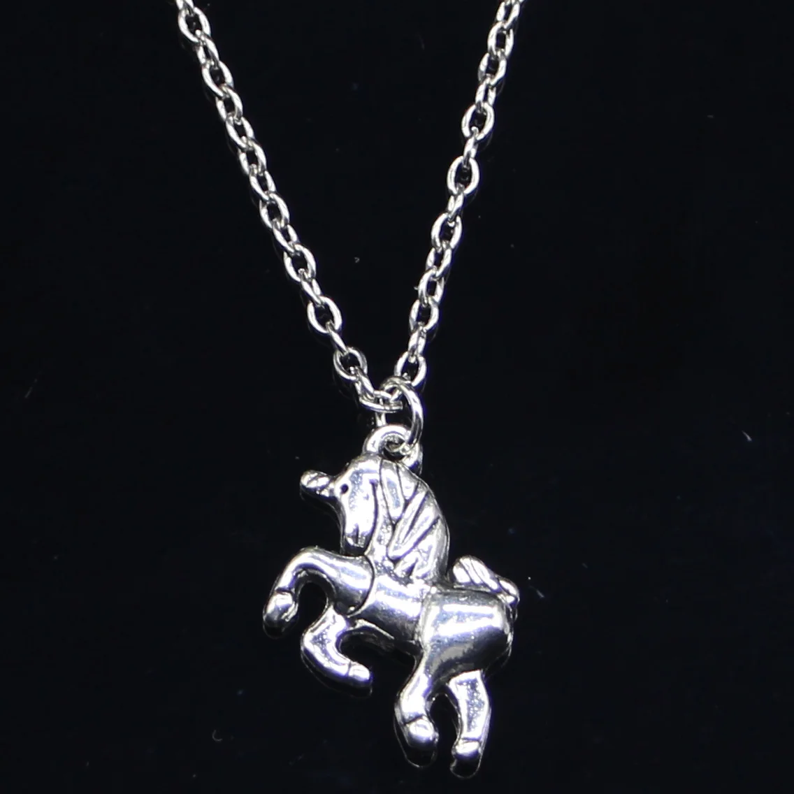 

Новое модное ожерелье 19x16 мм Лошадь Единорог Подвески Короткие Длинные Женщины Мужчины колар подарок ювелирные изделия Чокер