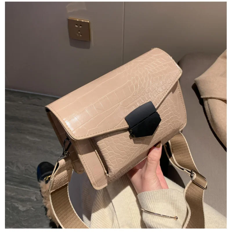 

Bags 2021 new trendy leather handbags fashion all-match large-capacity messenger bag niche design small bag exquisite