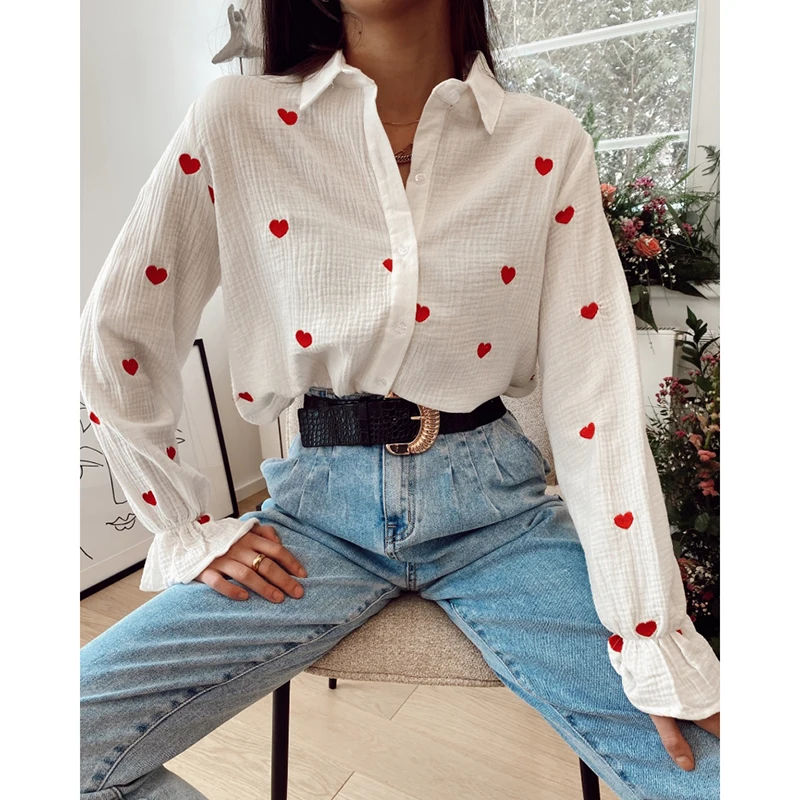 

Fashion New Casual Turn Down Collar Blouses Women Elegant Long Sleeve Shirts Women Red Heart Embroidery Tops Ladies
