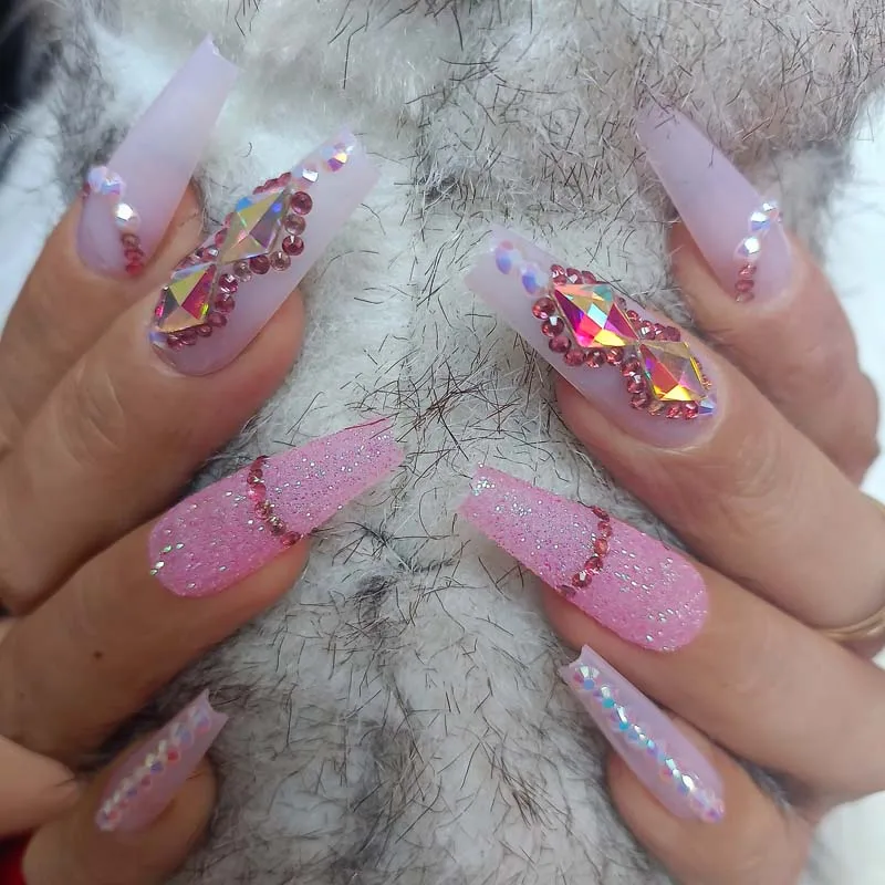 

24pcs 2022 latest luxury jewelry ballet coffin fake nails crystal diamond light pink
