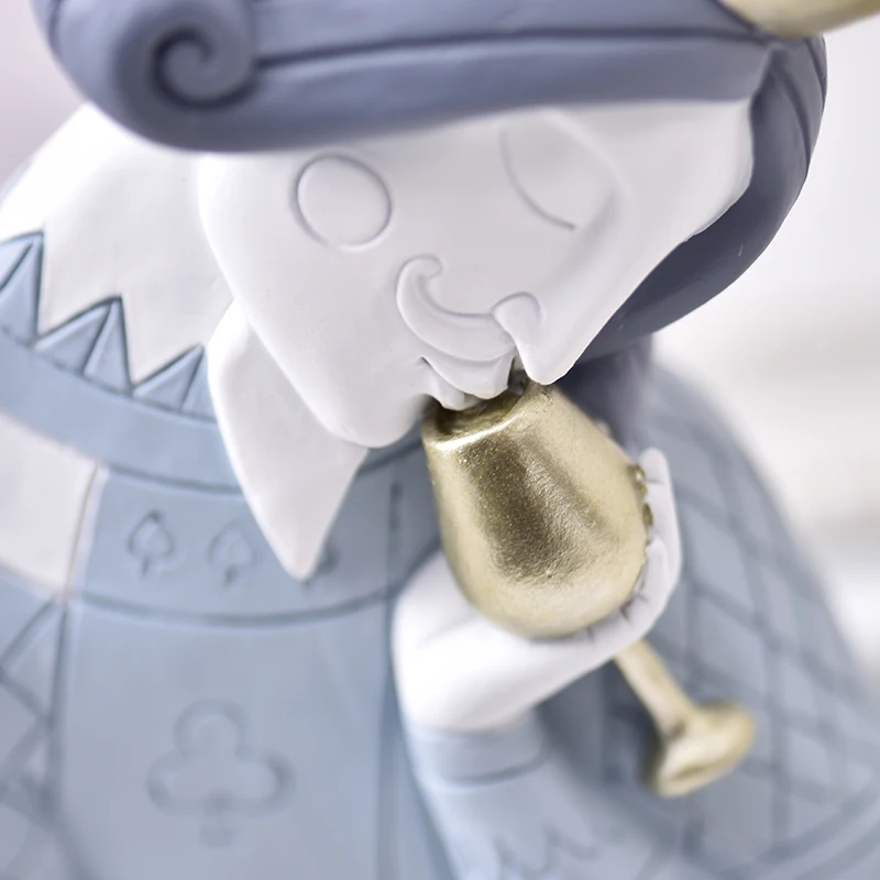 

[MGT]European light luxury king queen sweet elegant decoration modern simple personality living room small furnishings