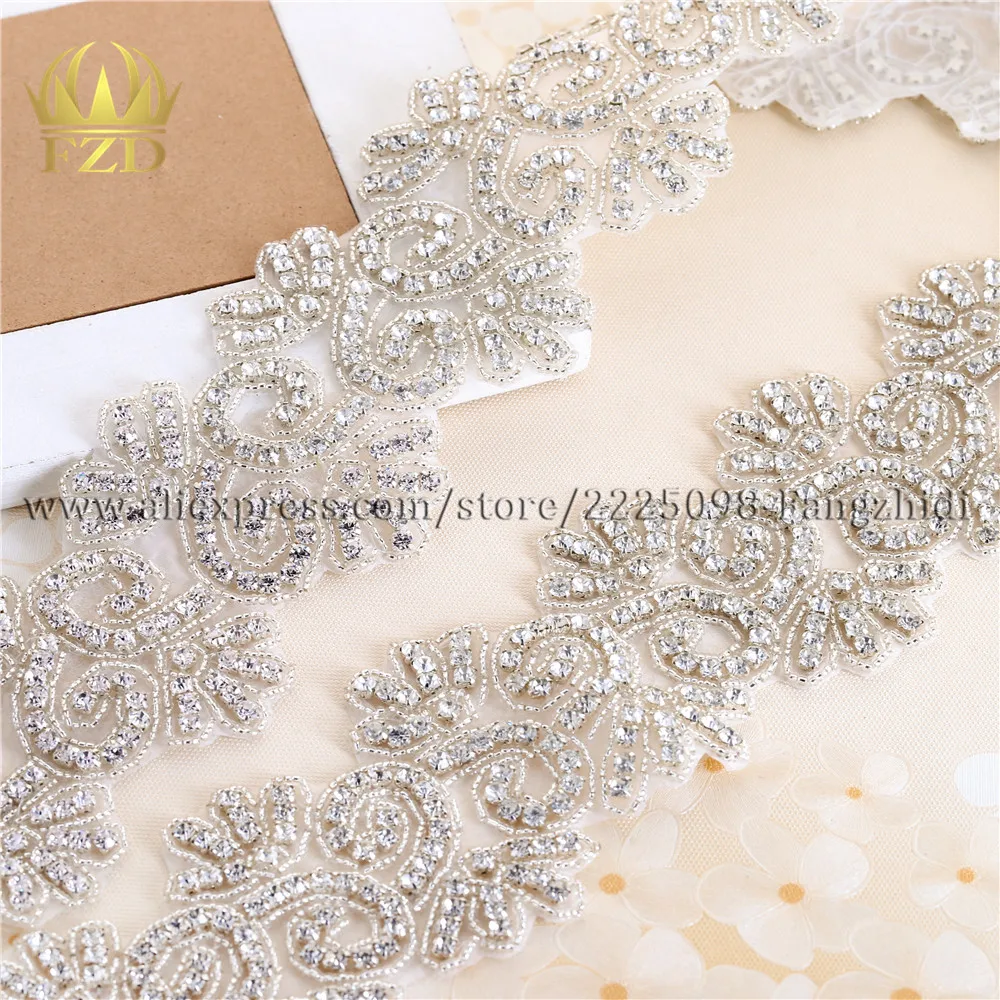 

FZD 10 Yard Rhinestones Crystal Flower Shape Crystals Sew On Sash Belt Shiny Glass Appliques Motif For Wedding Dress Headband