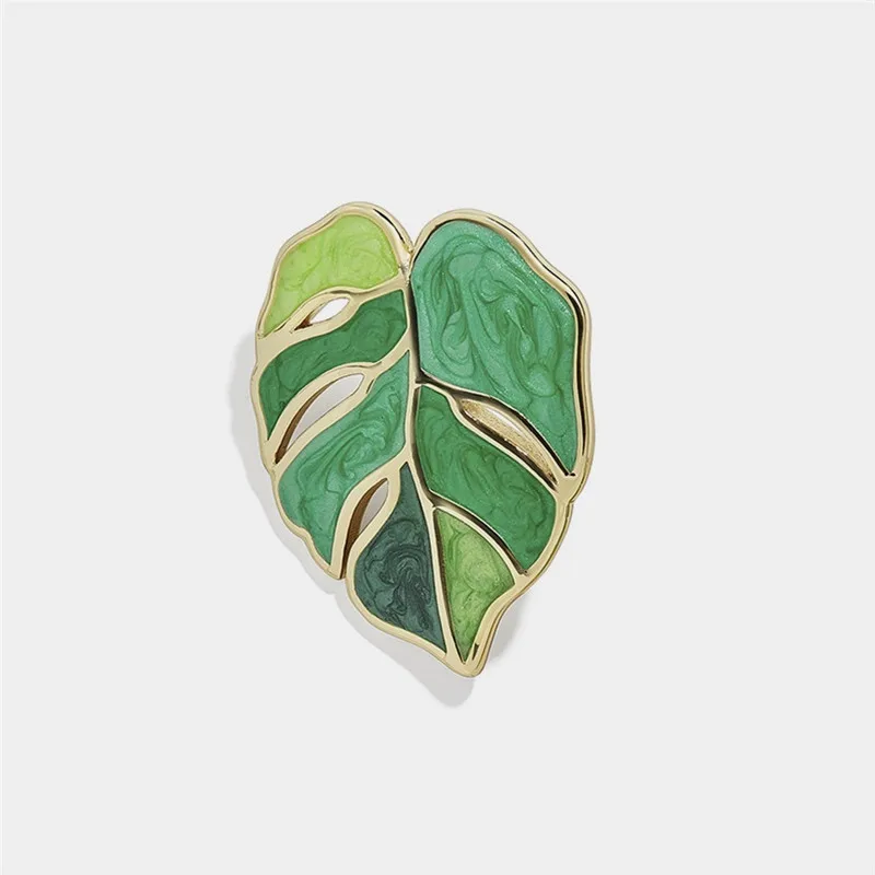

Simple Temperament Leaf Shape Ear Studs Trendy Creative Jewelry for Women