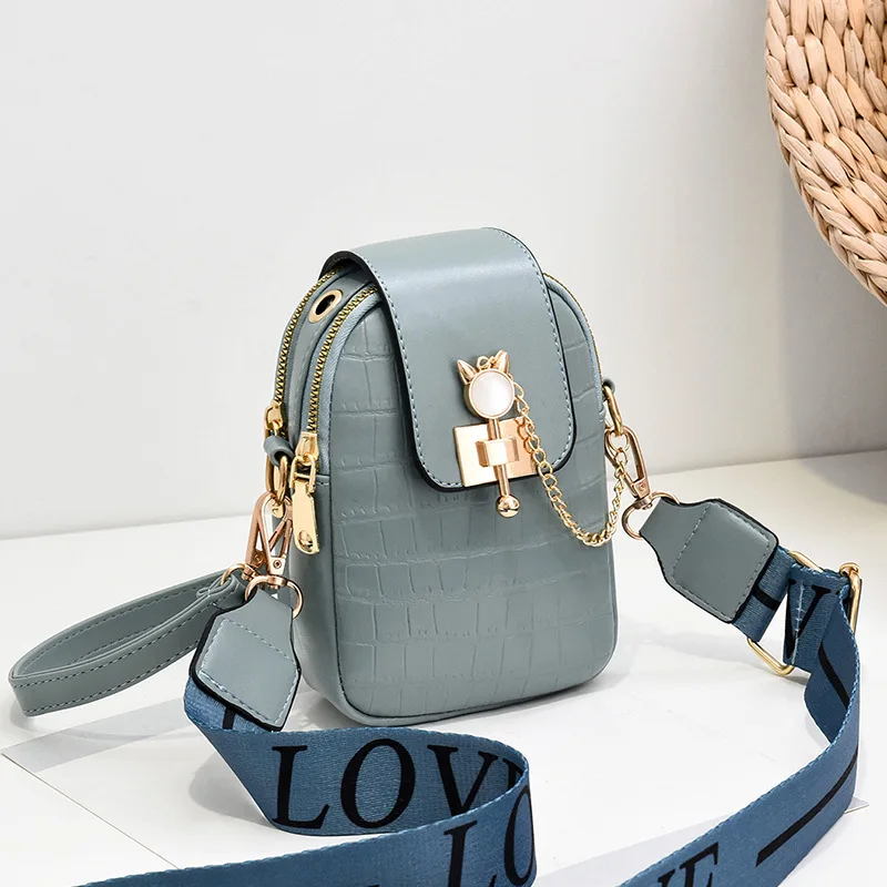 

women Bag 2020 fashion new mobile phone bag vertical simple shoulder bag diagonal wide shoulder strap small square bag