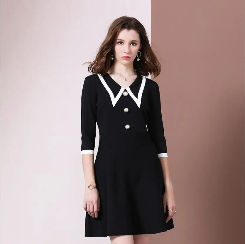 Женское трикотажное платье-свитер на пуговицах с V-образным вырезом | Женская