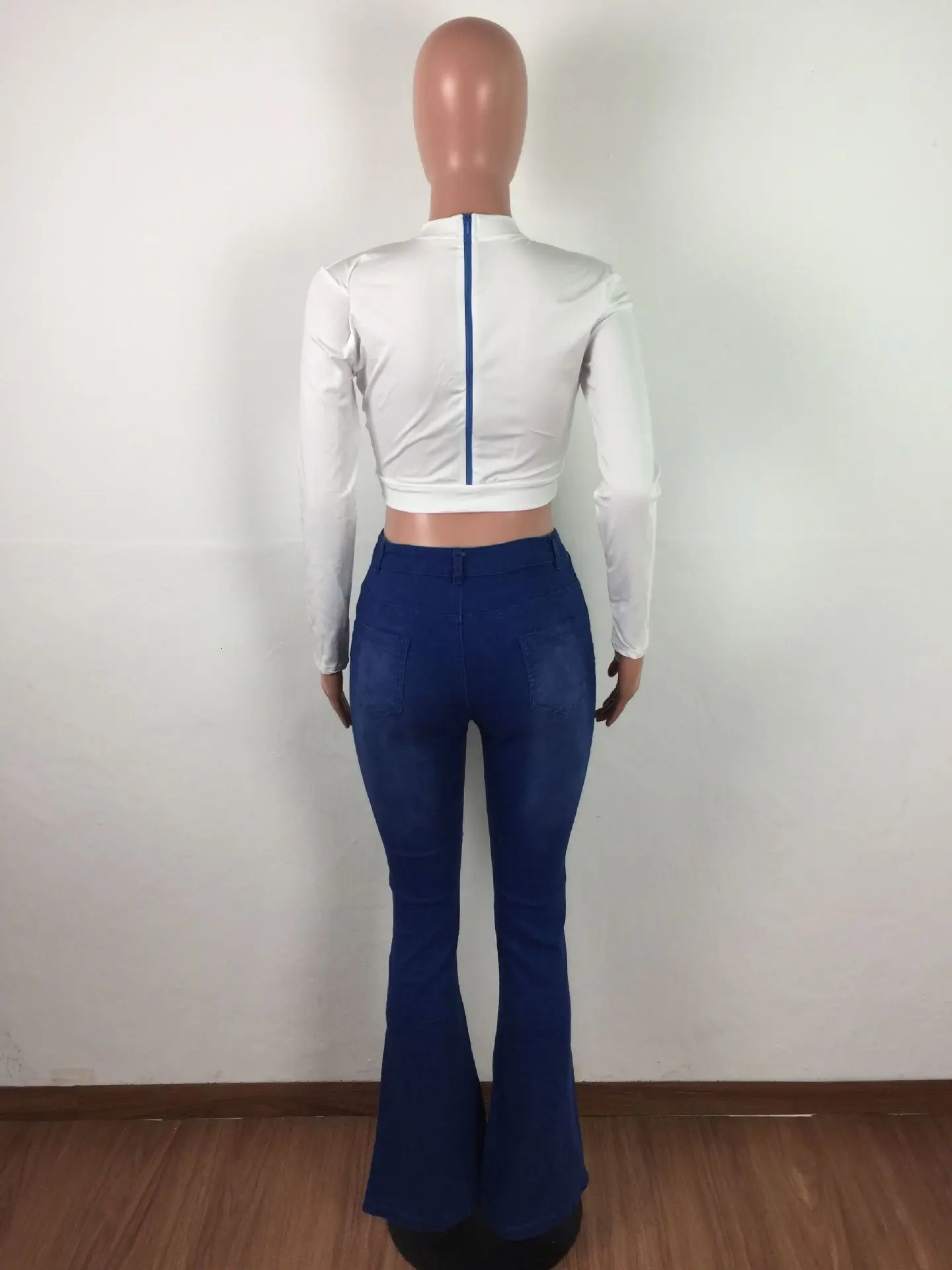 Женские джинсы с вышитой бабочкой модные женские расклешенные брюки 2019