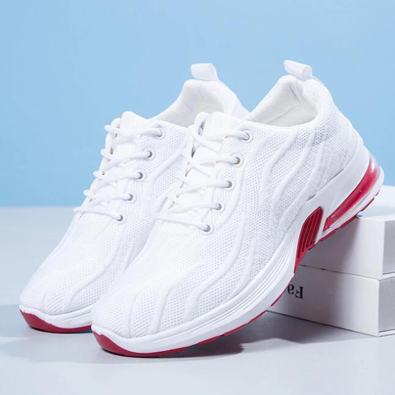 

Casual Women Low-Top Flat Shoes 2021 Summer Mesh Fly Weave Breathable Fashion Casual Shoes Women Flats Platform Sneakers Women